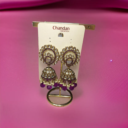 This beautiful earring is perfect for adding a touch of style to your look. It's crafted with care to ensure both durability and elegance. The sleek design and high-quality materials make it an ideal accessory for any occasion.