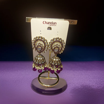 This beautiful earring is perfect for adding a touch of style to your look. It's crafted with care to ensure both durability and elegance. The sleek design and high-quality materials make it an ideal accessory for any occasion.