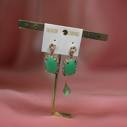 This beautiful earring is perfect for adding a touch of style to your look. It's crafted with care to ensure both durability and elegance. The sleek design and high-quality materials make it an ideal accessory for any occasion.