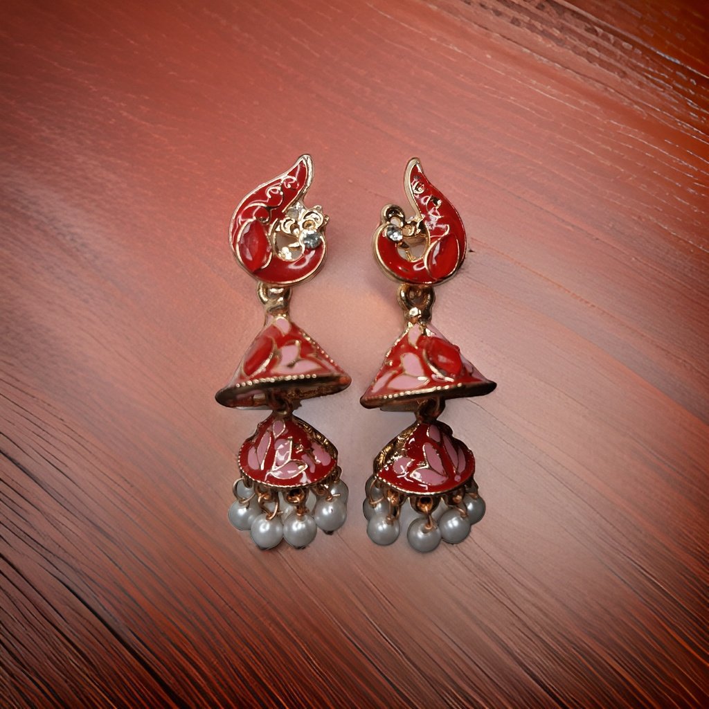 This beautiful earring is perfect for adding a touch of style to your look. It's crafted with care to ensure both durability and elegance. The sleek design and high-quality materials make it an ideal accessory for any occasion.