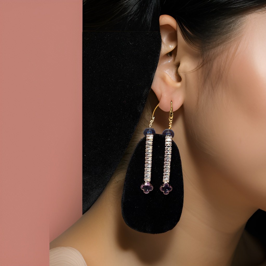 This beautiful earring is perfect for adding a touch of style to your look. It's crafted with care to ensure both durability and elegance. The sleek design and high-quality materials make it an ideal accessory for any occasion.