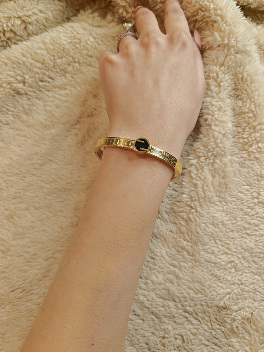 Timeless Gold Bracelet